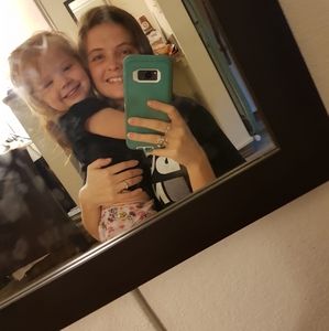 Meet your Posher, Emiley